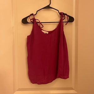 Sleeveless blouse
